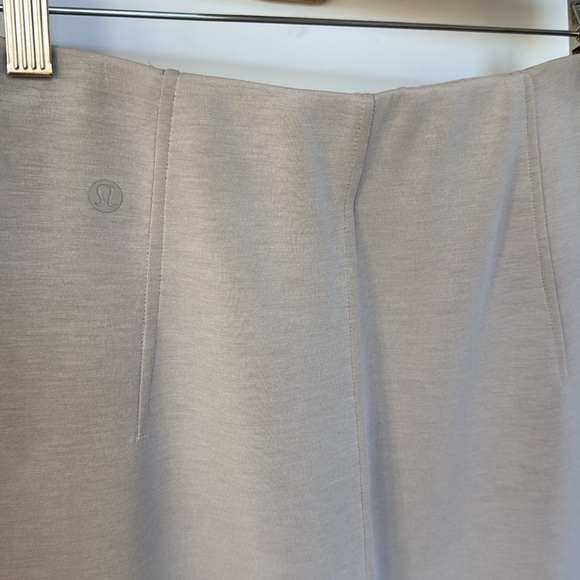 Lululemon Softstreme High-Rise Midi Skirt Mojave Tan Womens size 4 - Picture 5 of 9